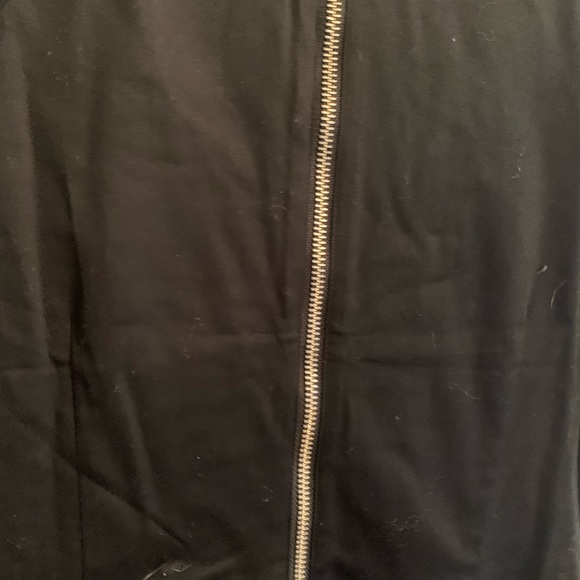 Ted Baker little black dress front details - Picture 5 of 10